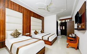 Airport Hotel Kiara - New Delhi Airport